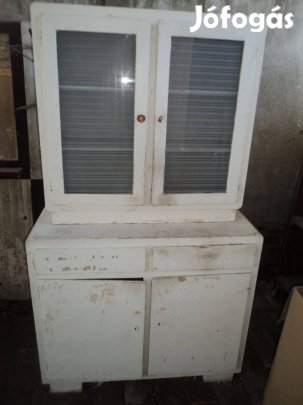 Régi konyha kredenc
