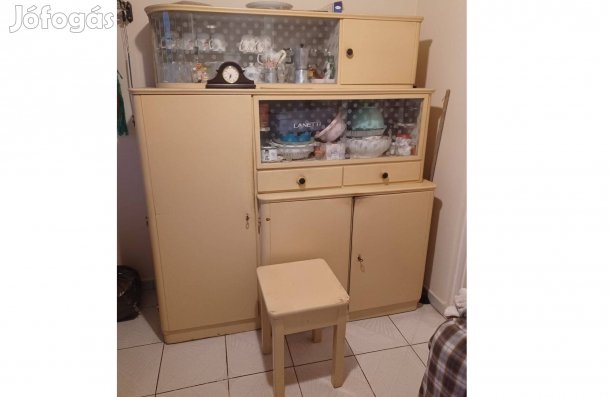 Régi konyhabútor garnitúra