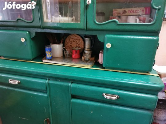 Régi konyhaszekrény