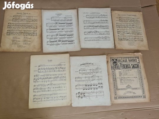 Régi könyvek, kották