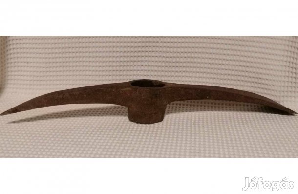 Régi kovácsoltvas csákány jelzett antik régiség