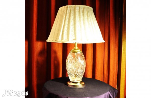 Régi kristálylámpa ernyővel, el. felújítva