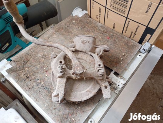 Régi kukorica morzsoló eladó