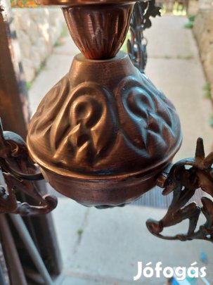 Régi lüszter lámpa.