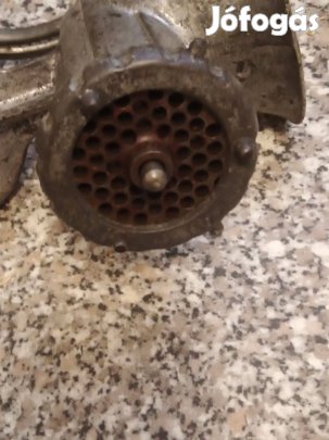 Régi magyar öntöttvas húsdaráló 8000ft óbuda