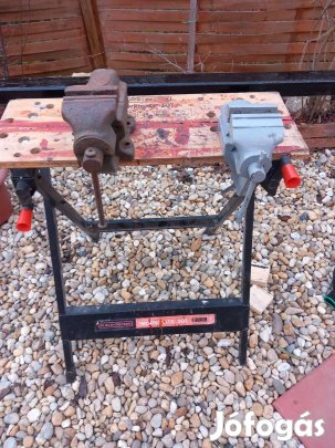 Régi magyar öntvény satu. A kisebbik már nincs meg