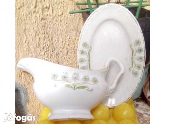 Régi mártásos kancsó tányérjával márkajelzett. Hibátlan Kihasználatlan