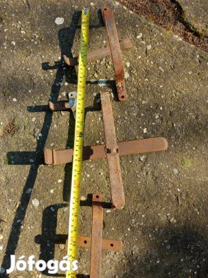 Régi masszív hegeszthető toló riglik pl karámokhoz