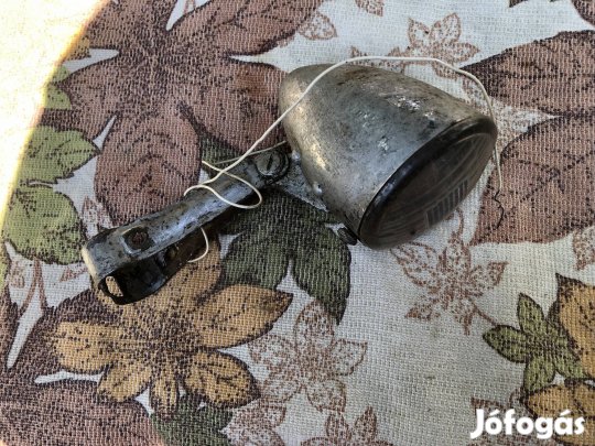 Régi motor világítás ,üveg nélkül 3500 Ft 