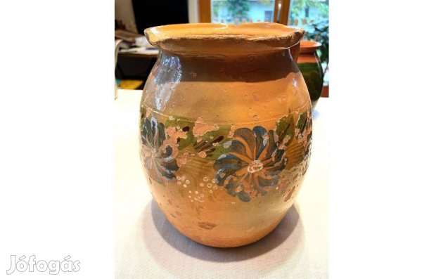 Régi nagy füles virágmintás kerámia köcsög, népi korsó