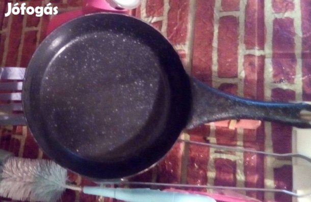 Régi nehéz öntöttvas rántáskészítő serpenyő Hibátlan állapotú