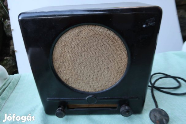 Régi német néprádió bakelit dobozos háború előtti