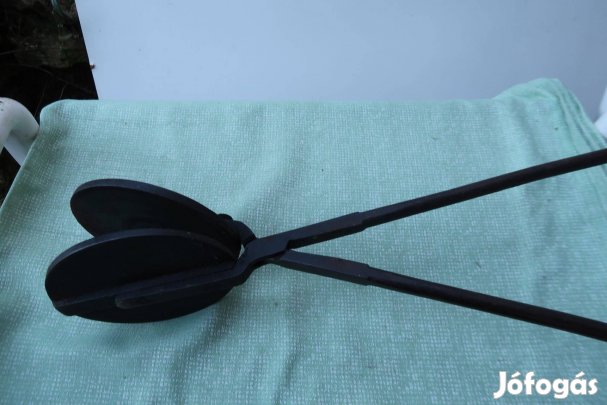 Régi őntőttvas ostyasűtő 70 cm-es