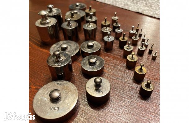 Régi patika labor mérleg súlyok pótlásra