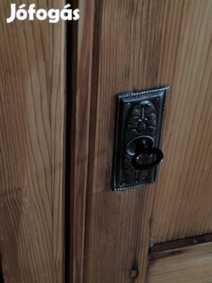 Régi patinás fiókos komód 