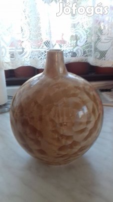 Régi pikkelyszerű gömb porcelán váza Gummal jelzéssel