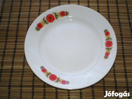 Régi porcelán kistányér Bulgár szép állapotban