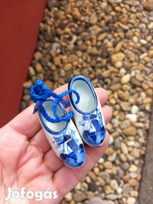 Régi porcelán papucs párban Holland jelzett