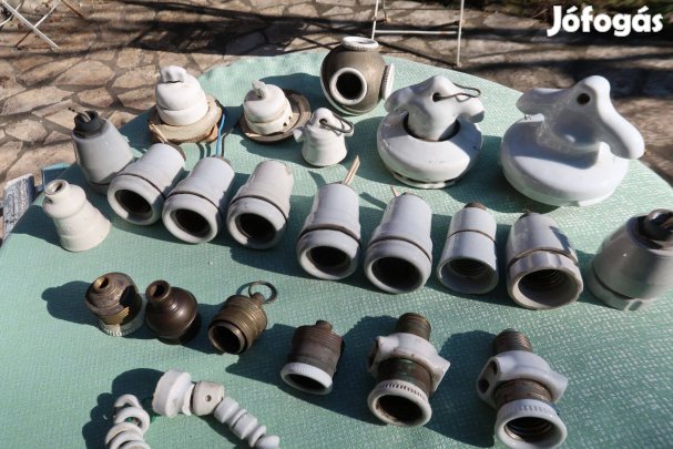 Régi porcelán villanyszerelési anyagok