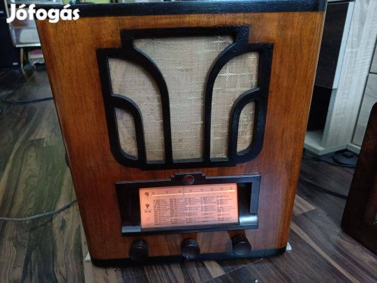 Régi rádió Philips 525 A