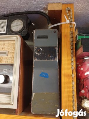 Régi rendőr cb rádió.