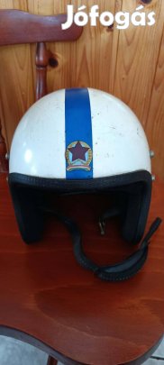 Régi rendőri motoros bukósisak