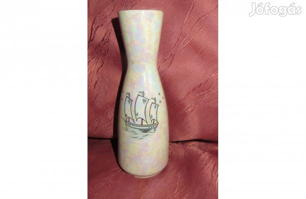 Régi retró, hajómotívummal díszített porcelán váza 1960