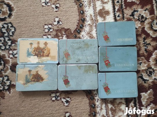 Régi retró cigaretta tartó fémdobozok 7 db egyben