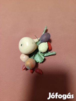 Régi retro dísz kitűző eladó !