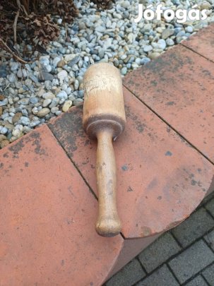Régi-retró fa kalapács.