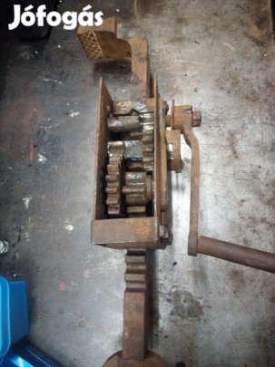 Régi retró hévér emelő