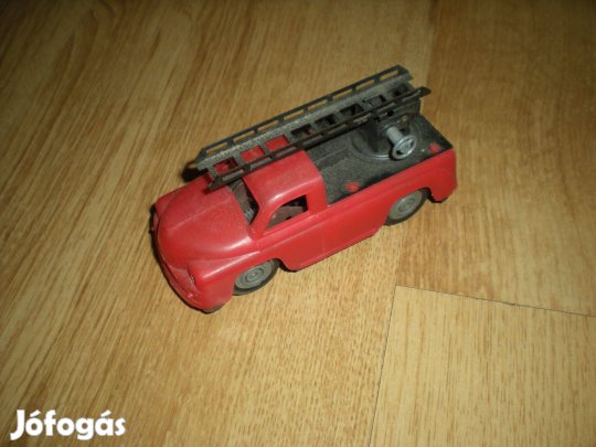 Régi retró lemezárugyár lemezáru gyár Tűzoltóautó működőképes