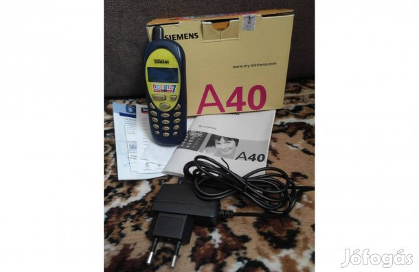 Régi retró mobiltelefon (Siemens A40)