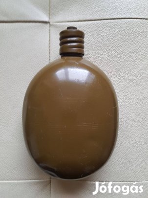 Régi retró veterán orosz katonai kulacs ciril felirattal 1990 évszám