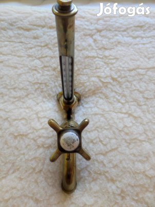 Régi réz csap hőmérővel