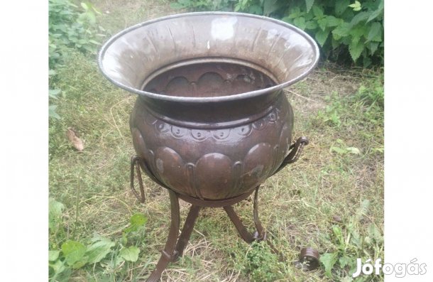 Régi réz viragtartó kapsó bejárati díszcserép növényeknek függőkosár