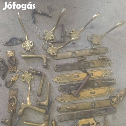 Régi réz zár szerelvények (felújításra nem MÉH telepre!) eladók
