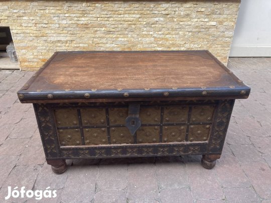 Régi rózsafa láda eladó 