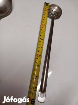 Régi rozsdamentes kisfejű konyhai szűrőkanál