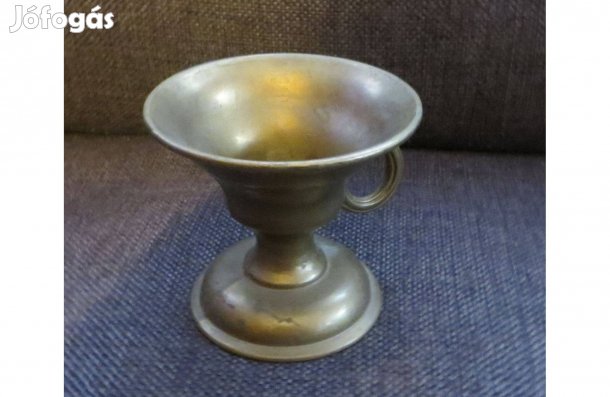 Régi sárga réz tojástartó kehely sétáló gyertyatartó