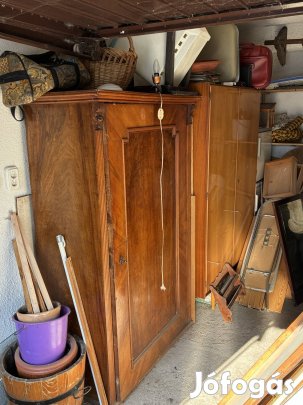 Régi szekrények 