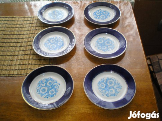 Régi szendvics vagy süteményes tányérok jelzett 6 db