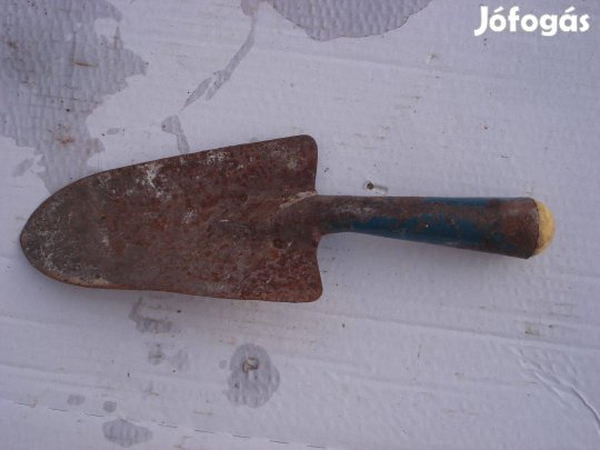 Régi szenes lapát