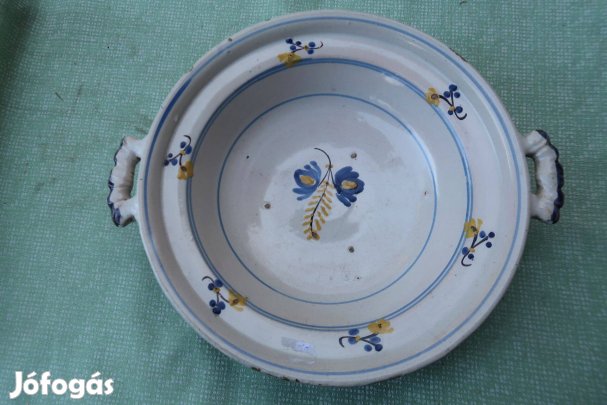 Régi szép kézzel festett paraszti tál
