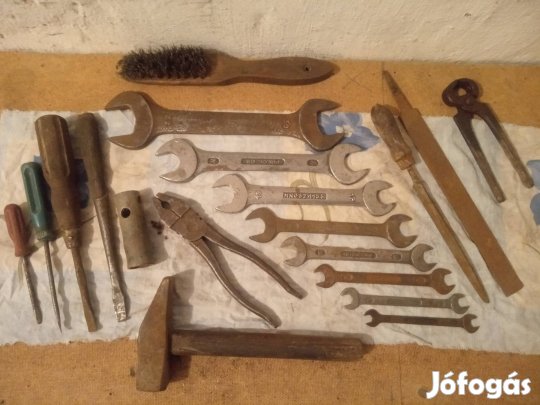 Régi szerszám és villás kulcs gyűjtemény 