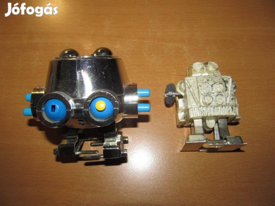 Régi szovjet / orosz felhúzhatós játék robot figura kupac