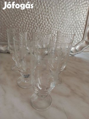 Régi talpas pálinkás üveg pohárkészlet 6 db csiszolt mintás 6 db