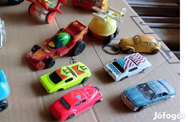 Régi trafikos gyerek játék csomag, 6 db autó szett ár