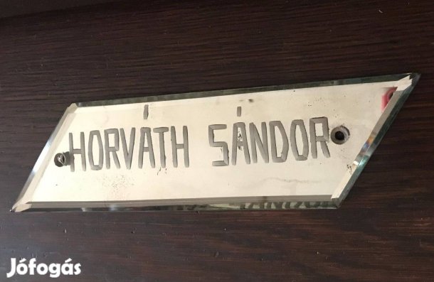 Régi tükörlapos névtábla