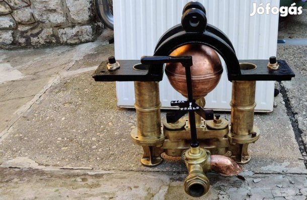 Régi tűzoltó szivattyú